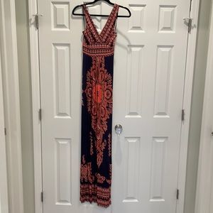 Women’s navy maxi dress.